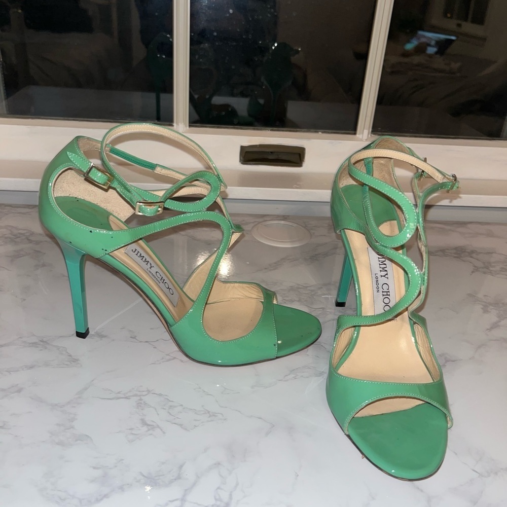 JIMMY CHOO
Patent Leather Strappy Green Heals
Size: 8.5 - Picture 3 of 8